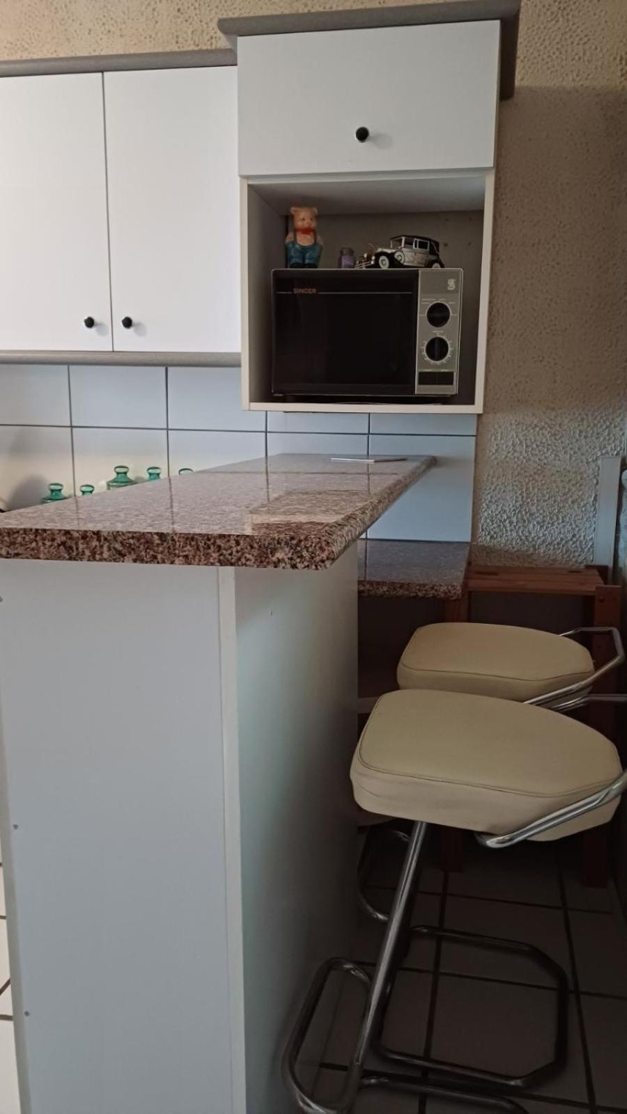 Appartement Chaleureux Dans Une Maison En Pierre Mireval Bagian luar foto
